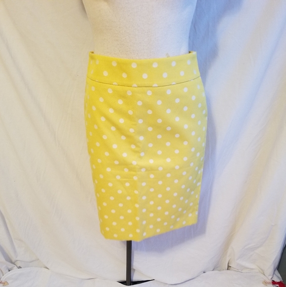 Ann Taylor polka dot pencil skirt - Picture 1 of 4
